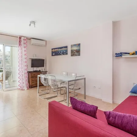 Gorgeous 2-bed Near The Beach * Denia